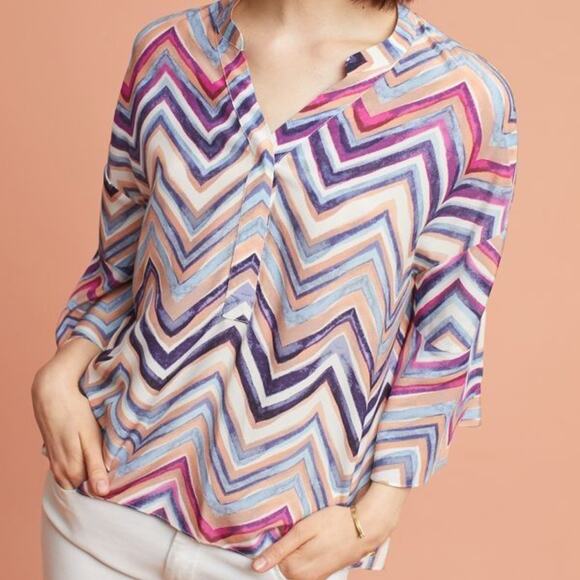 ANTHROPOLOGIE Kachel Jayla Zig Zag Silk Top in Size 4 - Picture 1 of 6